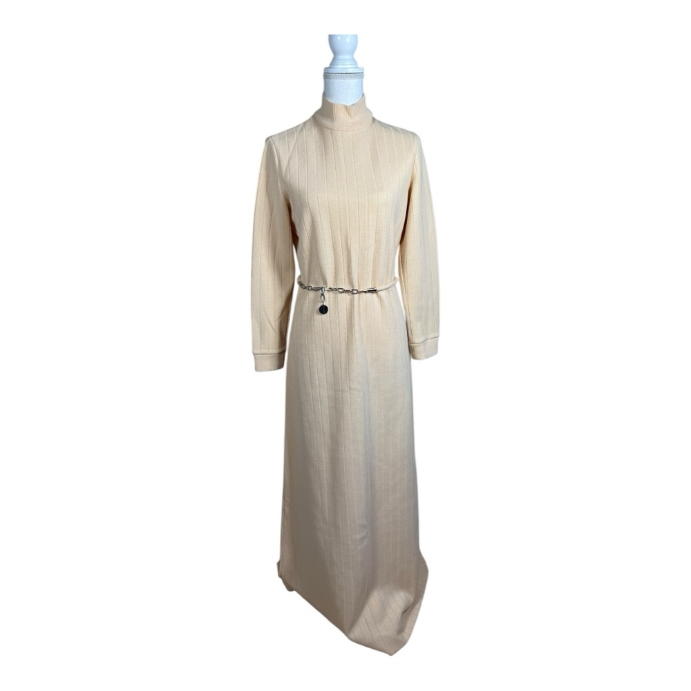 Elegant Butte Knit Maxi Dress